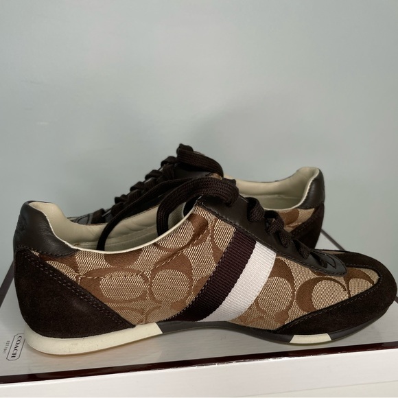Coach Athletic Tennis Runner
Size 5 
Brown - Picture 6 of 8